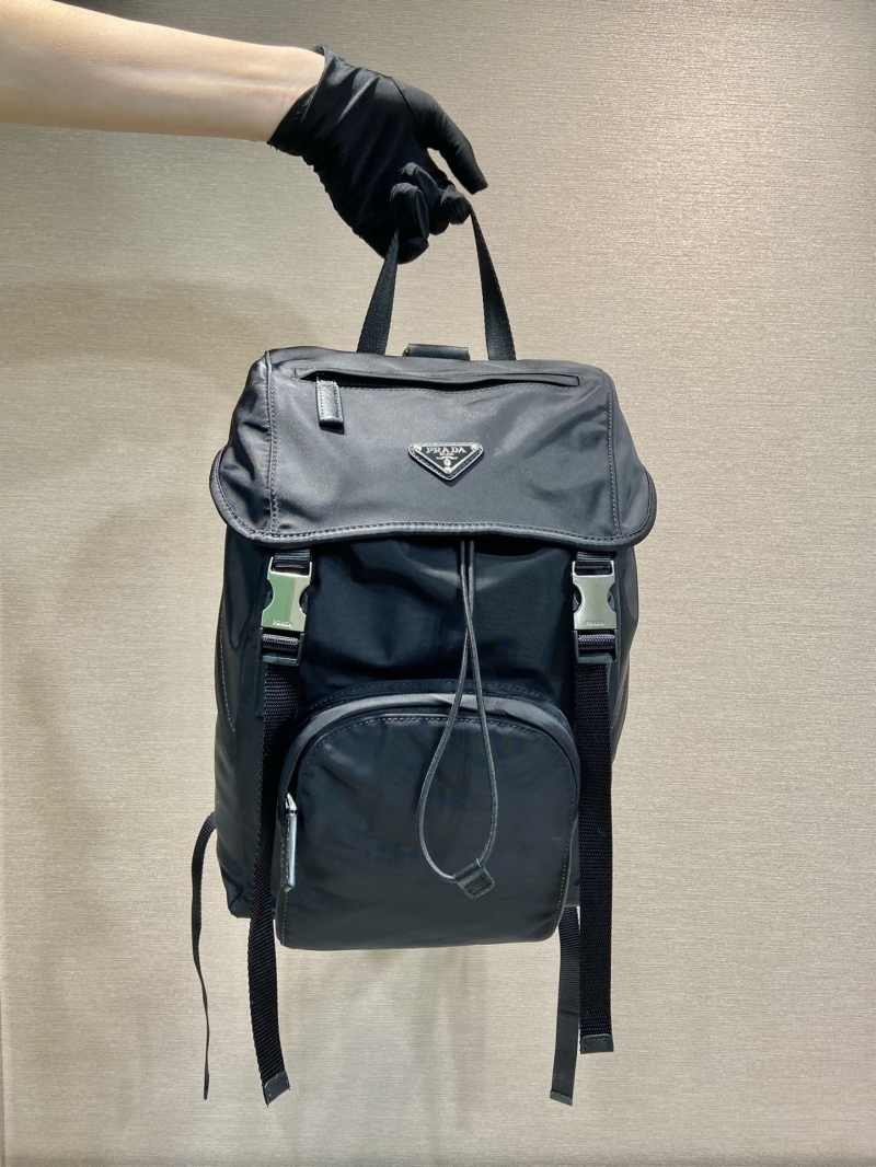 Pra*a backpacks
